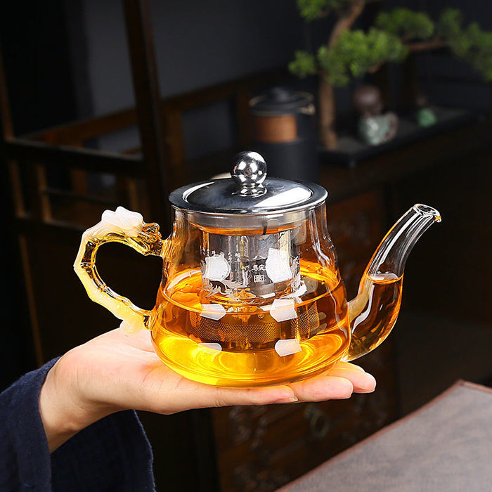 https://www.healthwisdom.shop/cdn/shop/files/Portable-Chinese-Gongfu-Tea-Set-Heat-Resisting-Borosilicate-Glass-Teapot-Tea-Tray-Teacups-Sets-A-Pot-Of-Four-Cups-Gift-Bag-19_700x700.jpg?v=1701547787